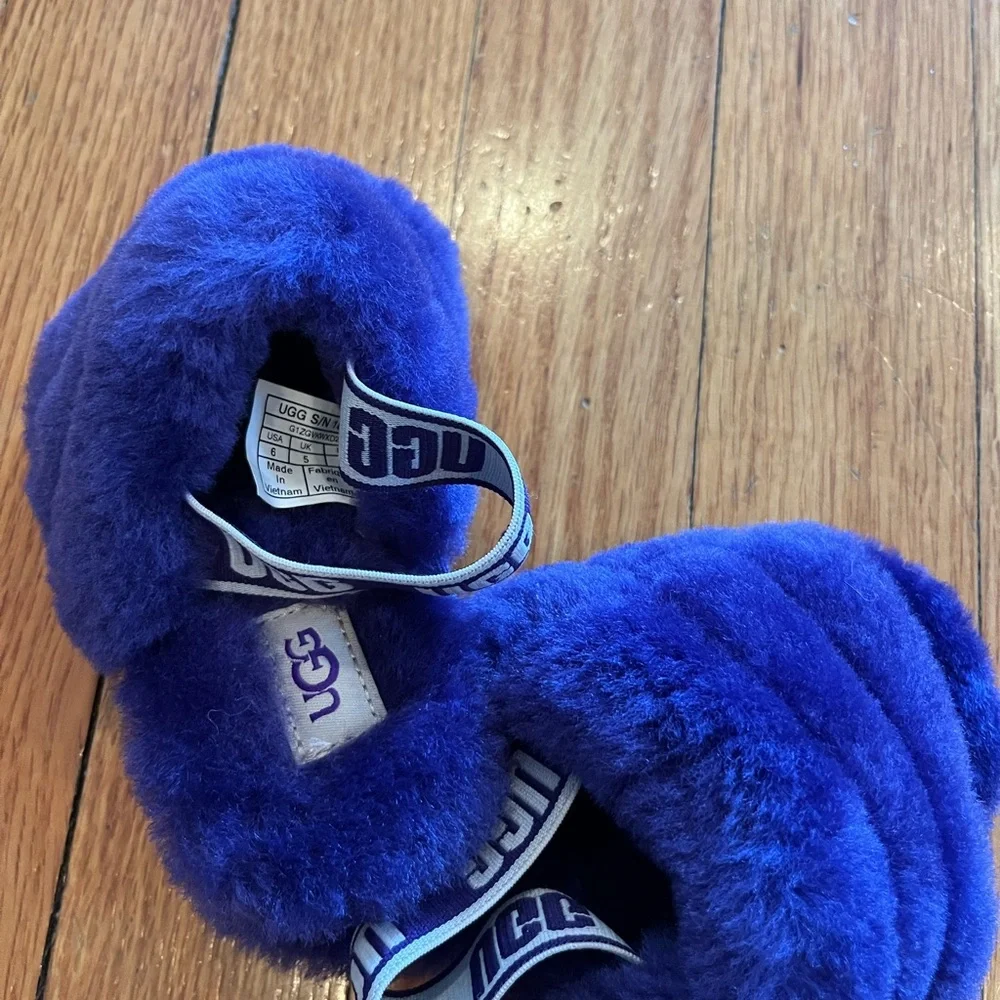 Ugg fluff yeah slide‎ purple baby girl toddler size 6